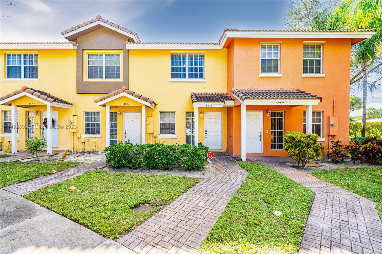 6836 Sienna Club Drive Lauderhill FL 33319