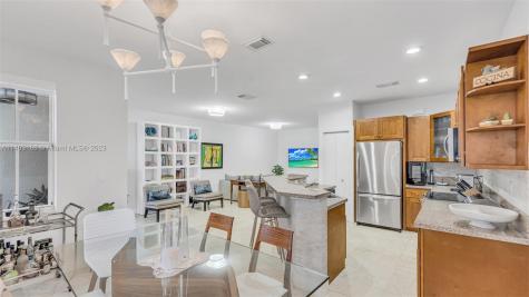 10708 NW 77th Street Doral FL 33178