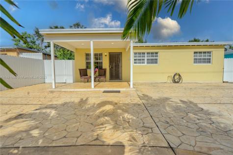1661 NW 111th Street Miami FL 33167