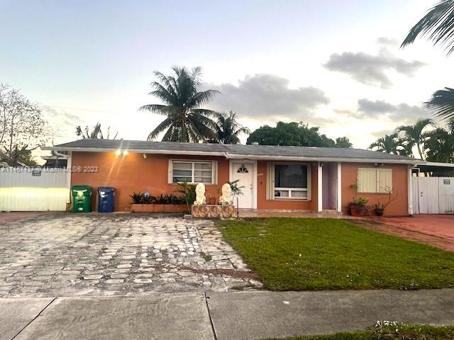 4922 NW 179th Terrace Miami Gardens FL 33055