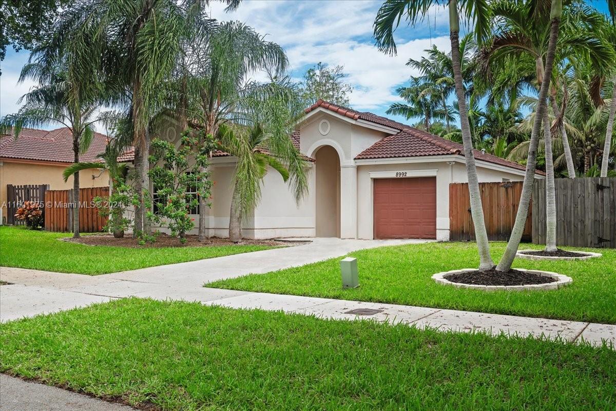 8992 SW 212th Terrace Cutler Bay FL 33189