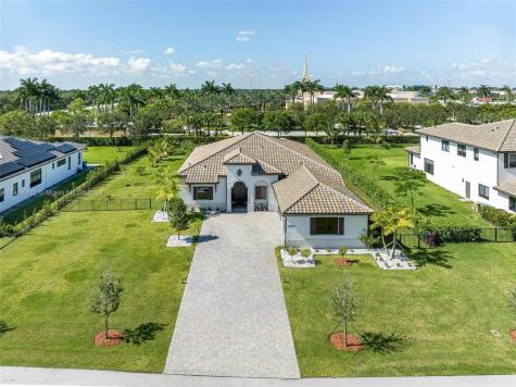 15450 SW 38th Court Davie FL 33331