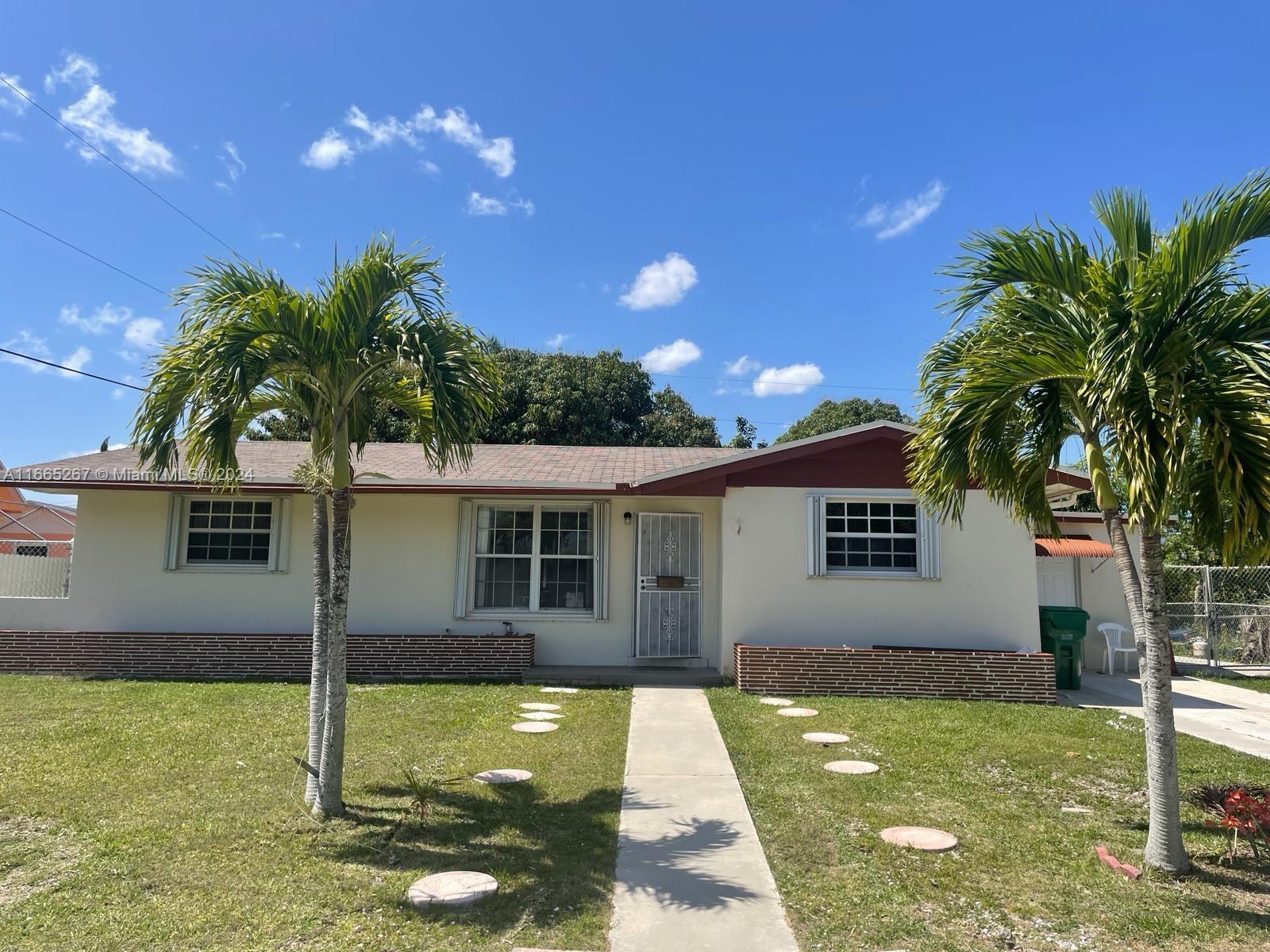 17860 SW 112th Court Miami FL 33157
