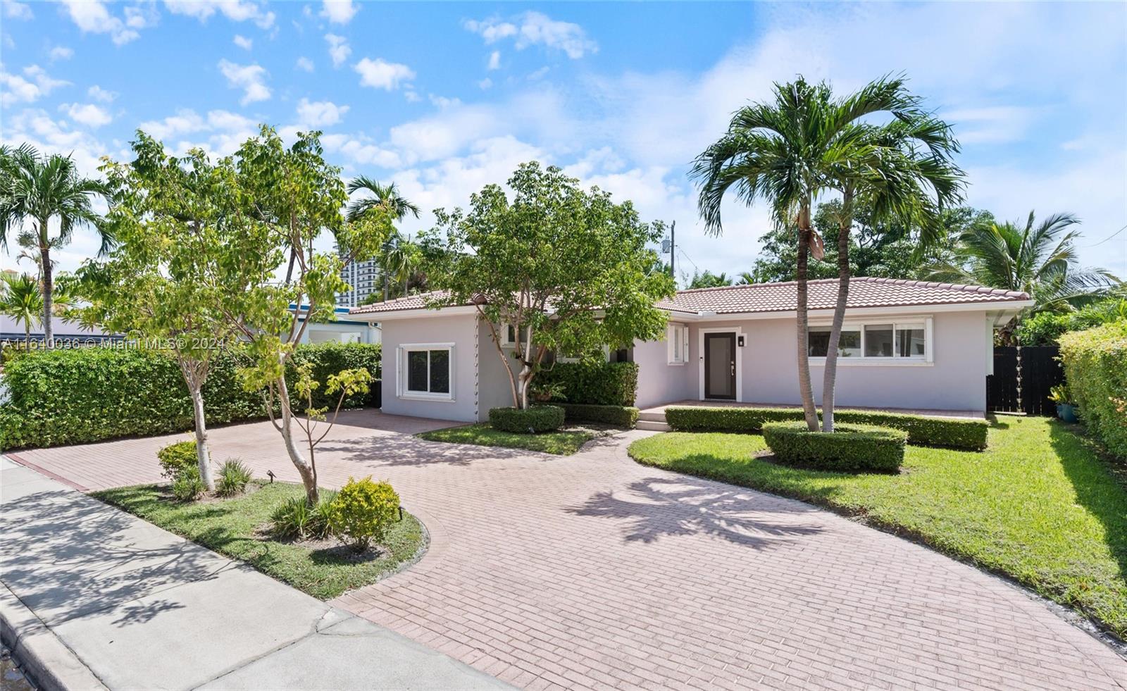 7529 Buccaneer Avenue North Bay Village FL 33141