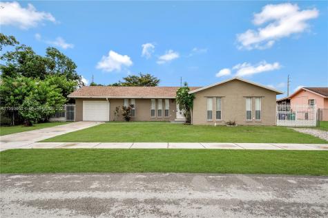 16813 SW 107th Place Miami FL 33157