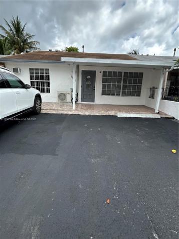 18832 NW 45th Avenue Miami Gardens FL 33055