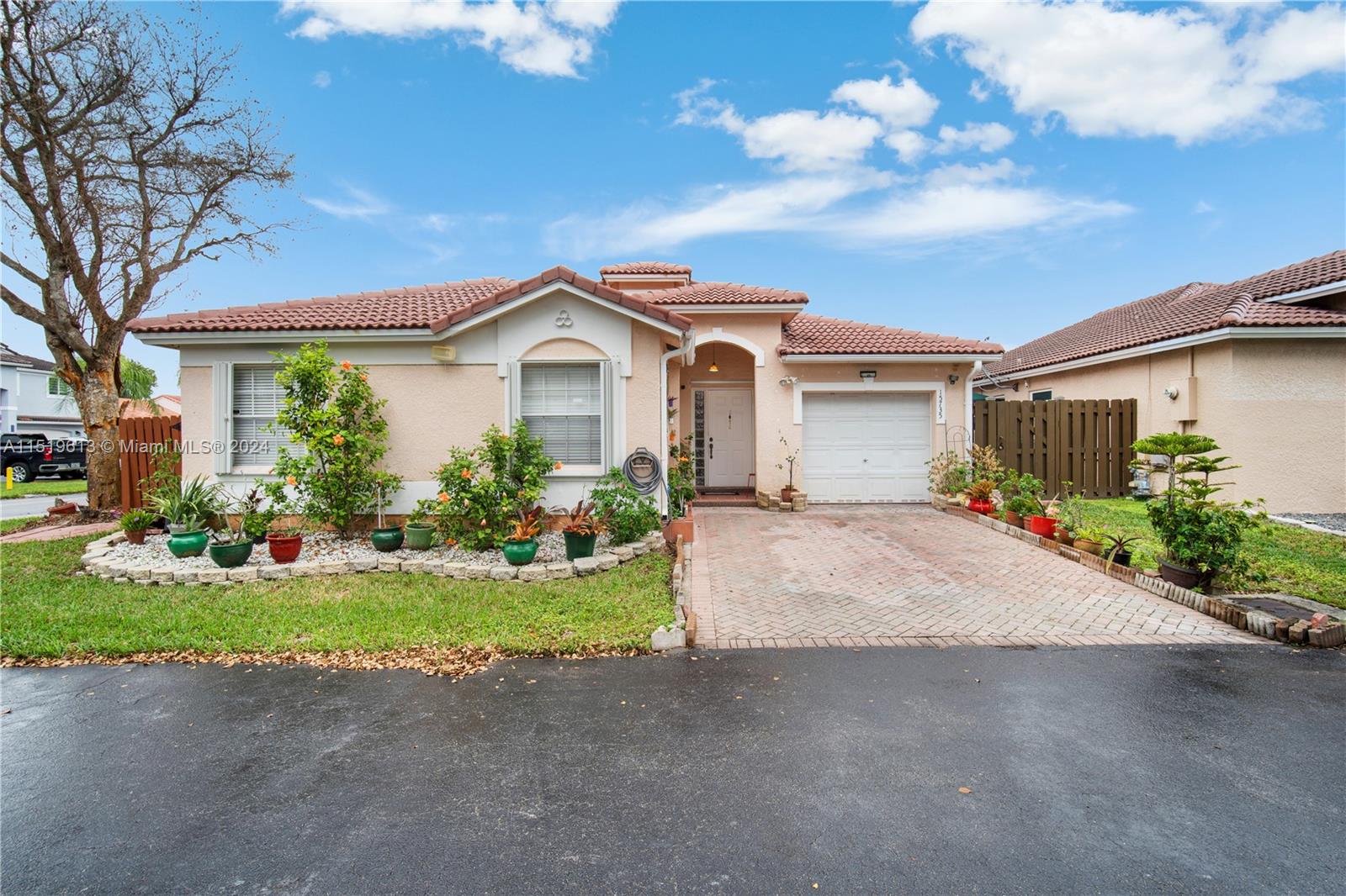 15735 SW 81st Street Miami FL 33193