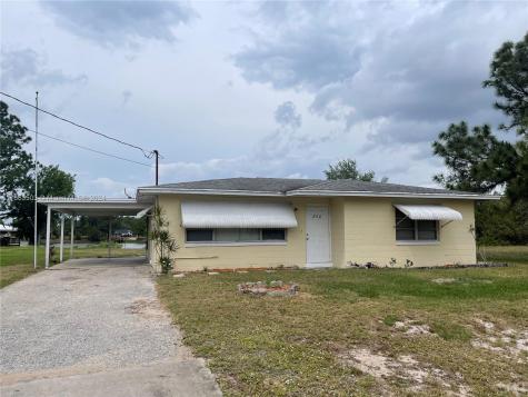 850 Lake Betty Drive Lake Placid FL 33852