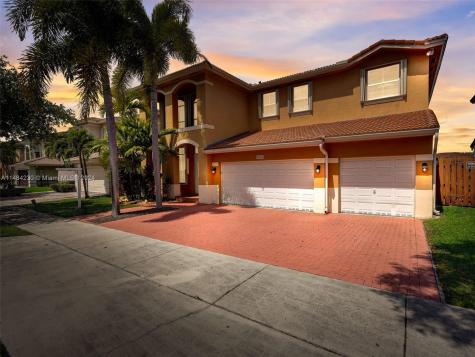 15883 SW 63rd Terrace Miami FL 33193