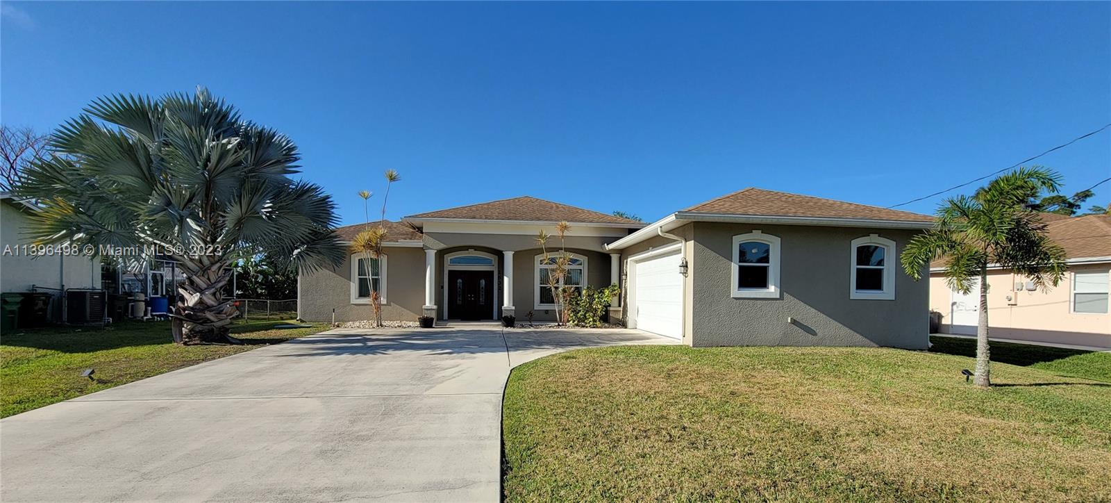 1632 SW Ocean Cove Avenue Port St. Lucie FL 34953