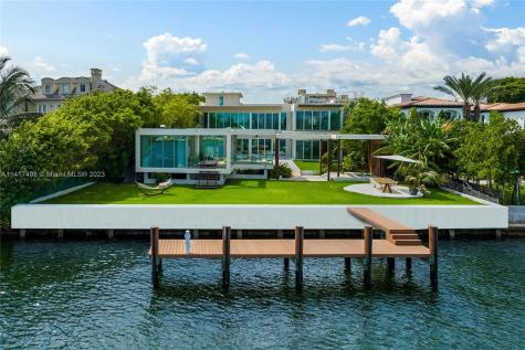 4647 Pine Tree Drive Miami Beach FL 33140