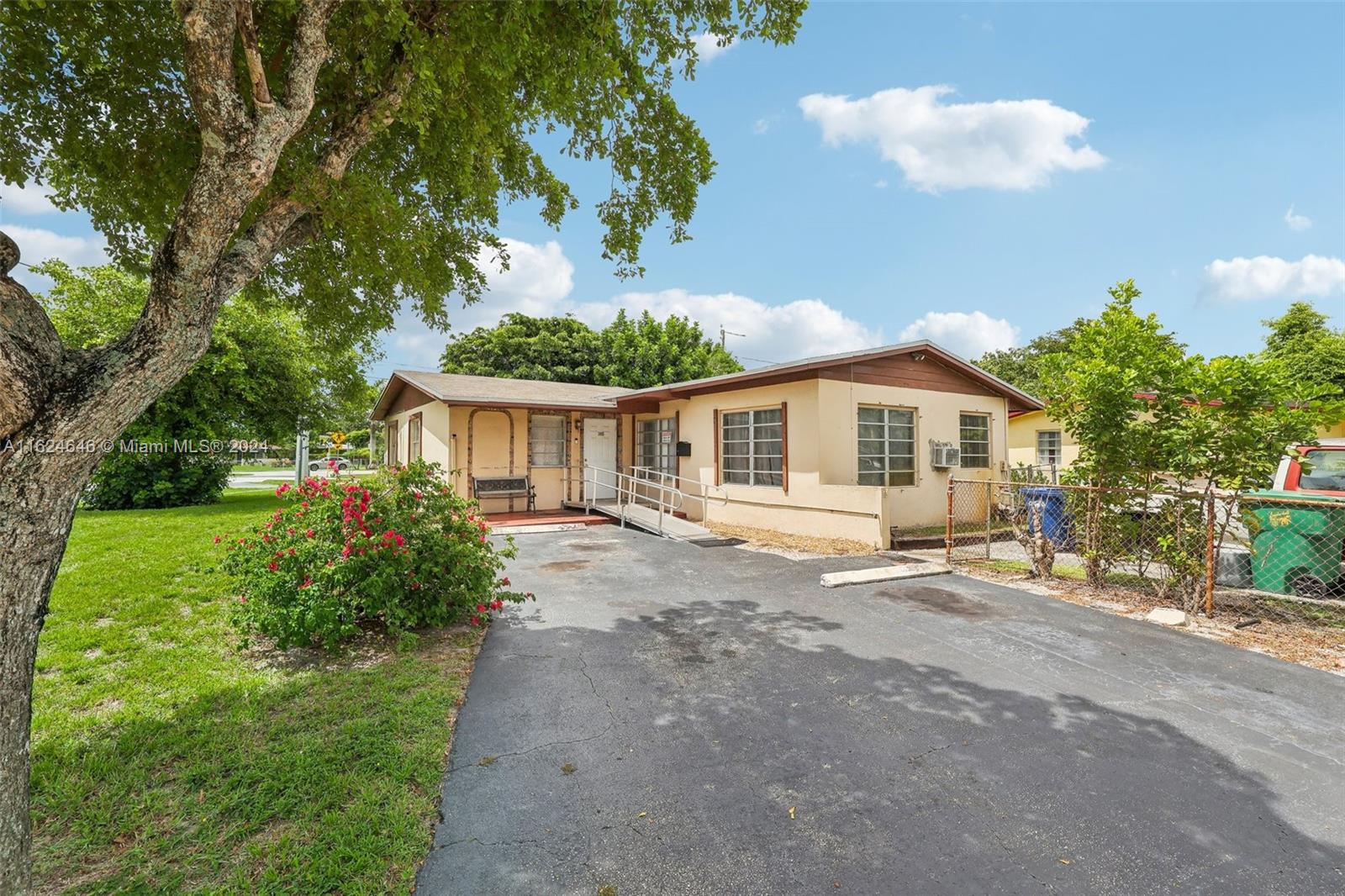 3400 NW 5th Court Lauderhill FL 33311