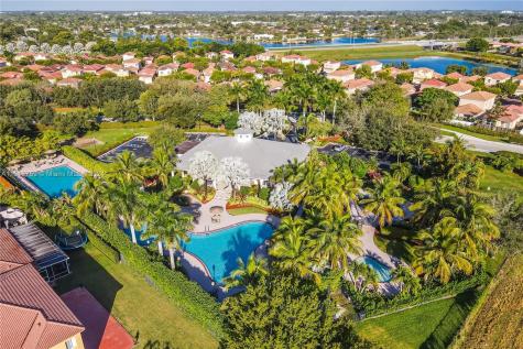2214 NE 41st Avenue Homestead FL 33033