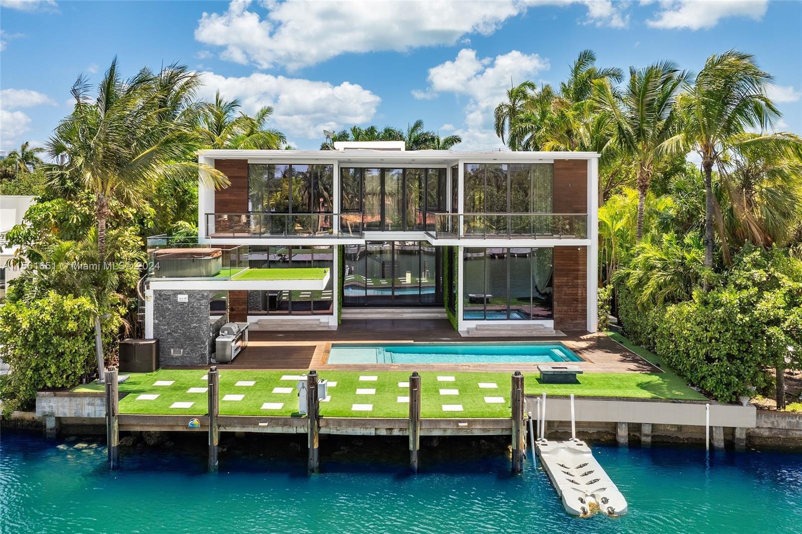 3300 Chase Avenue Miami Beach FL 33140
