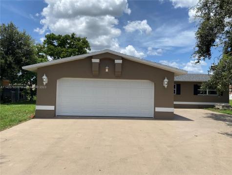 1335 NE Pine Island Lane Cape Coral FL 33909