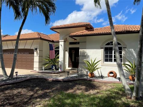 16115 SW 149th Terrace Miami FL 33196