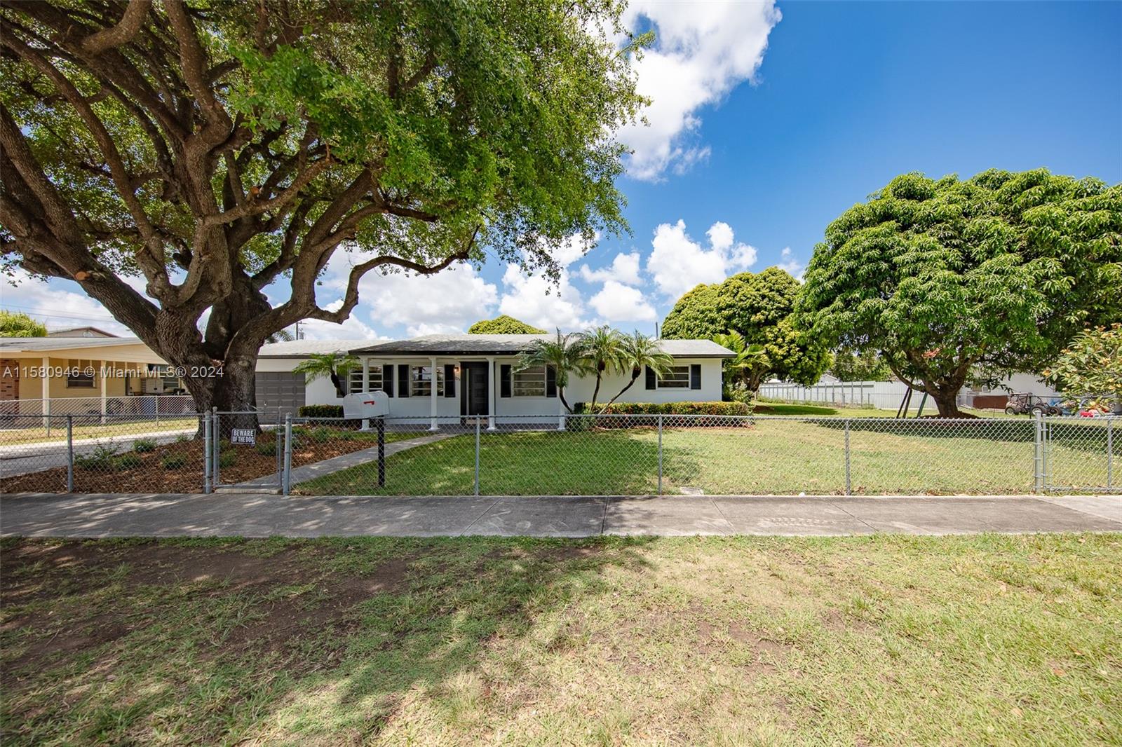 525 NW 14th Street Homestead FL 33030