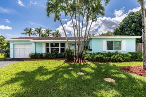 9631 SW 104th Court Miami FL 33176