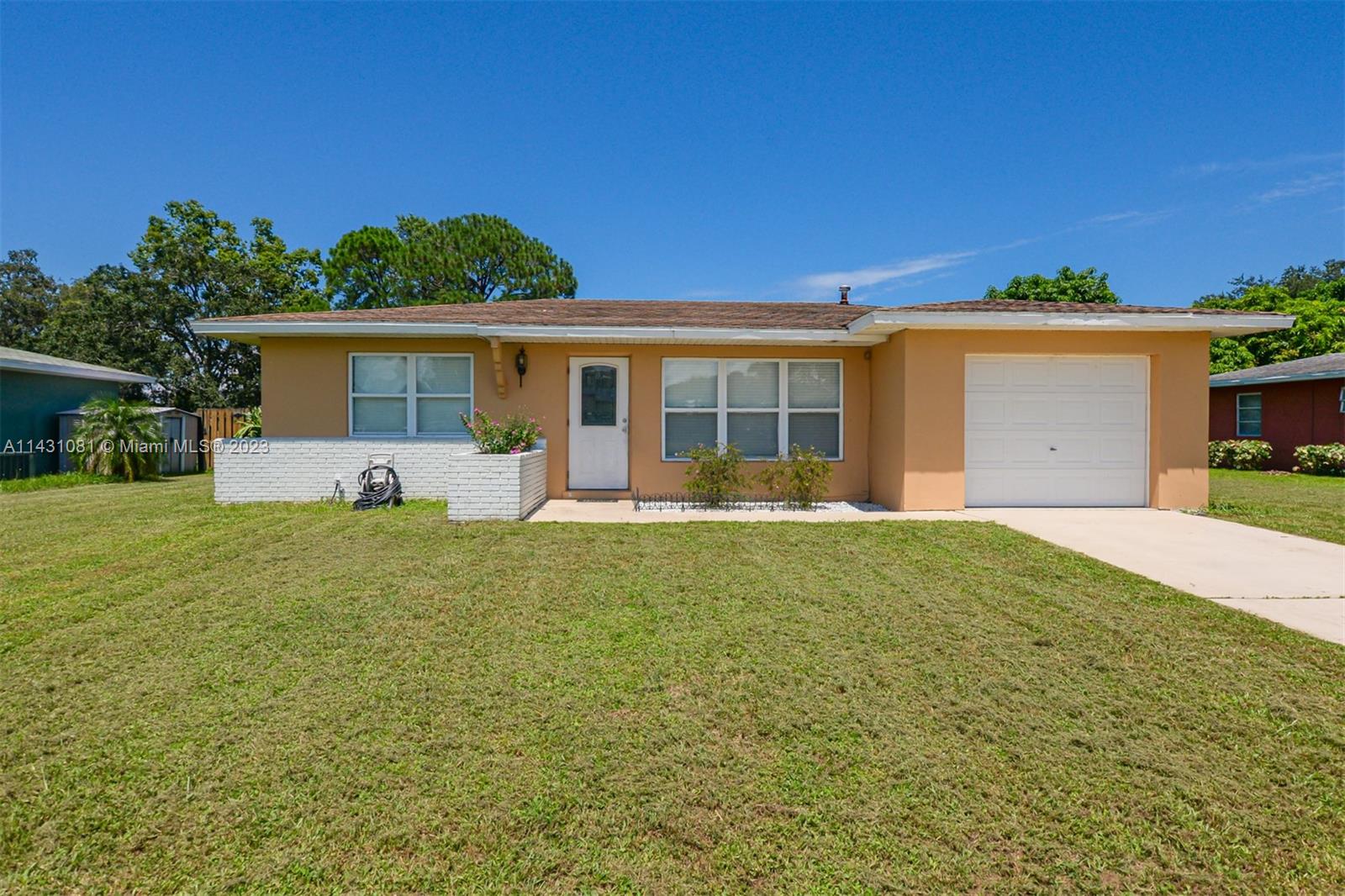 143 NE Bracken Road Port St. Lucie FL 34983