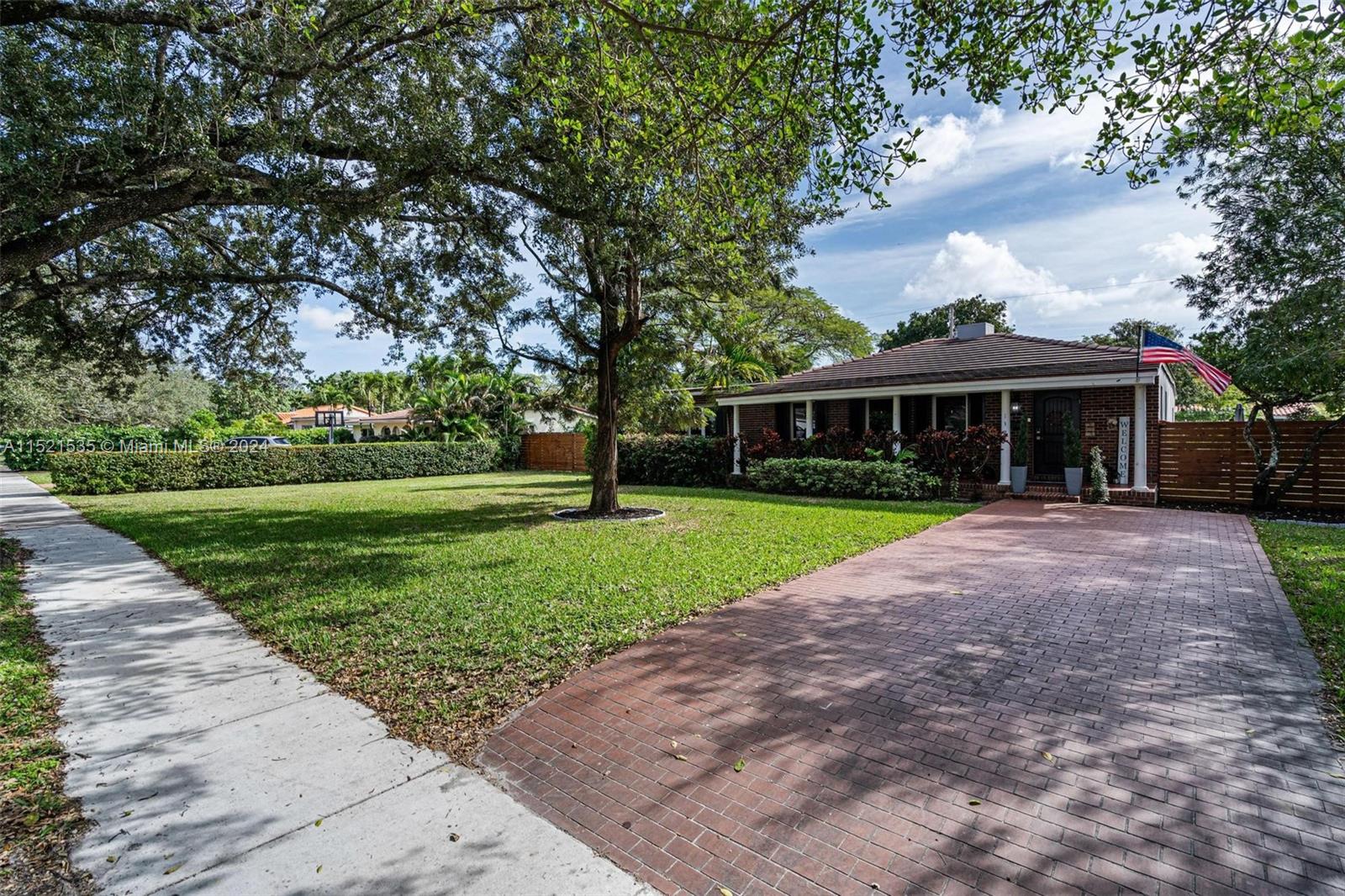 132 Glendale Drive Miami Springs FL 33166