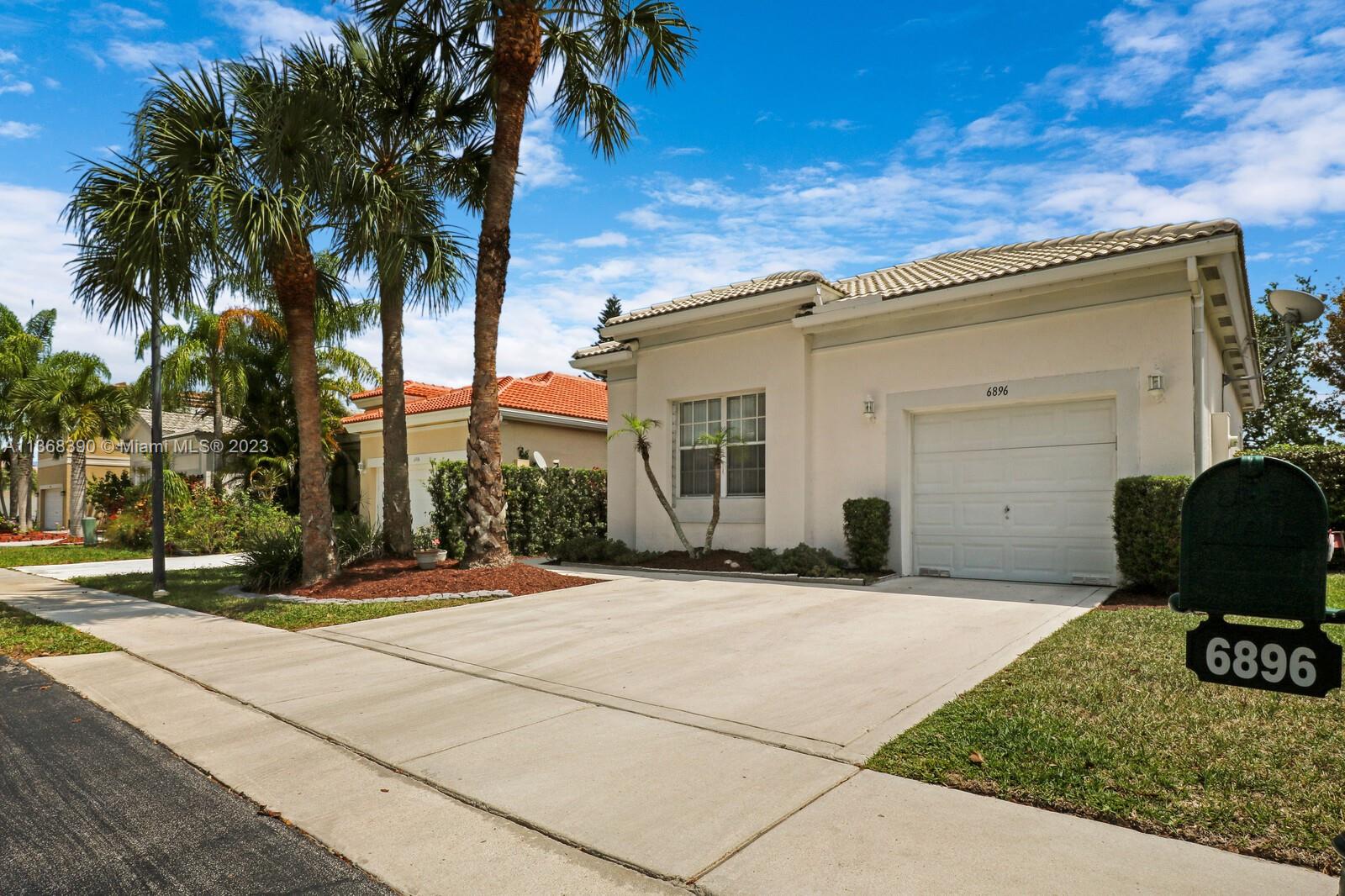 6896 NW 32nd Street Margate FL 33063