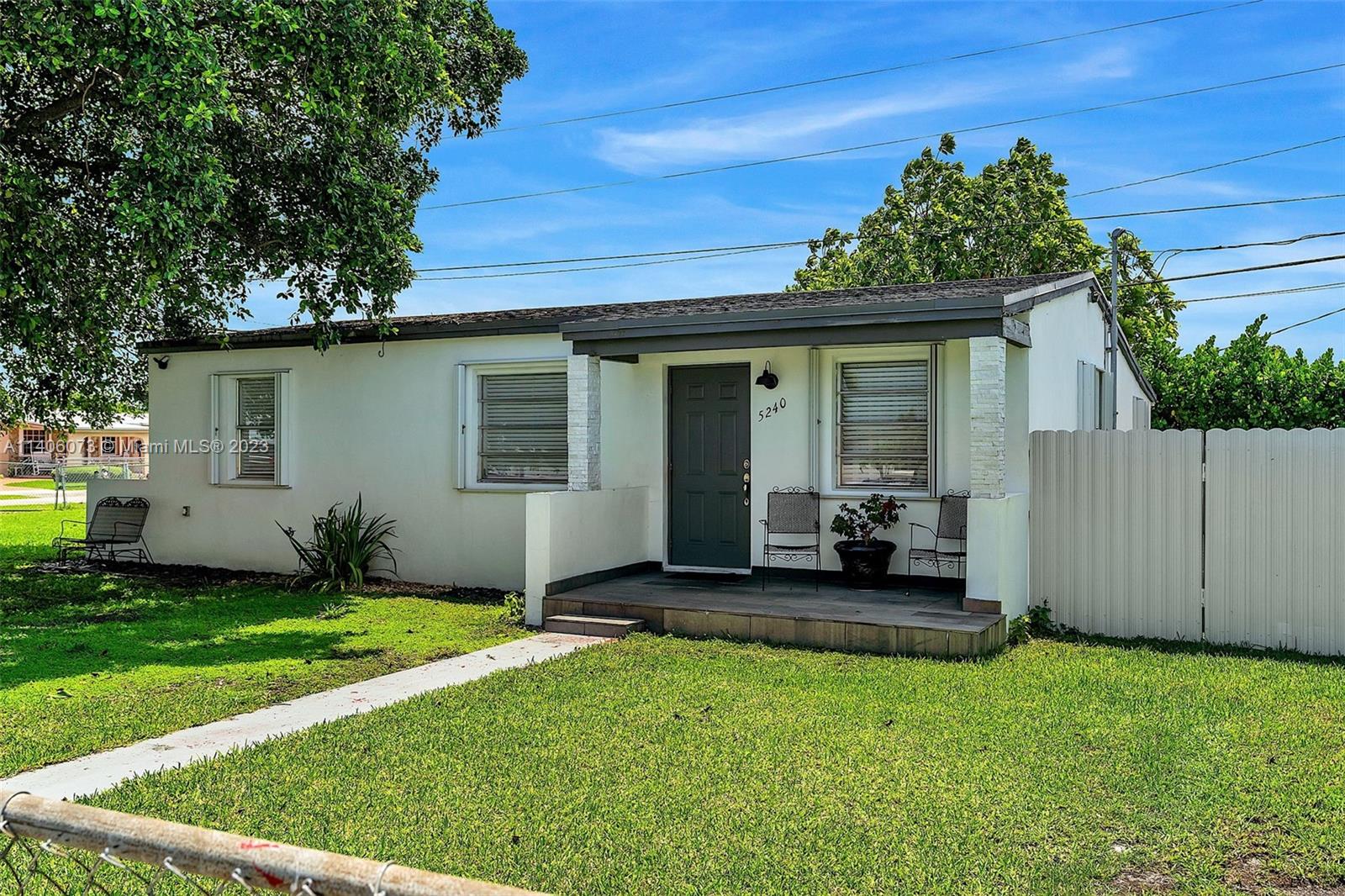 5240 SW 97th Court Miami FL 33165