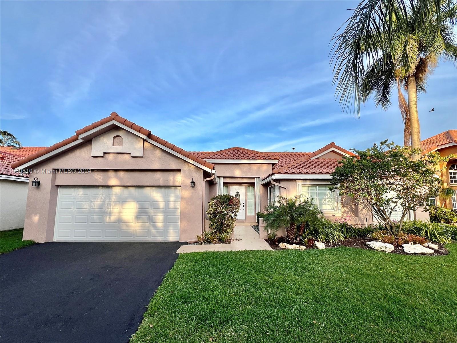 590 Spinnaker Weston FL 33326
