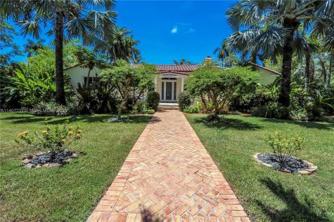 1150 Polk Street Hollywood FL 33019