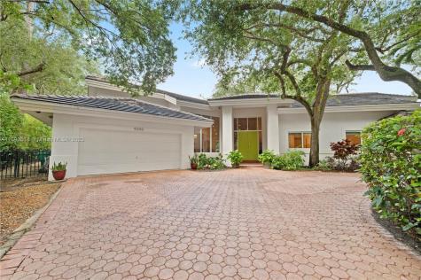 9200 SW 92nd Court Miami FL 33176