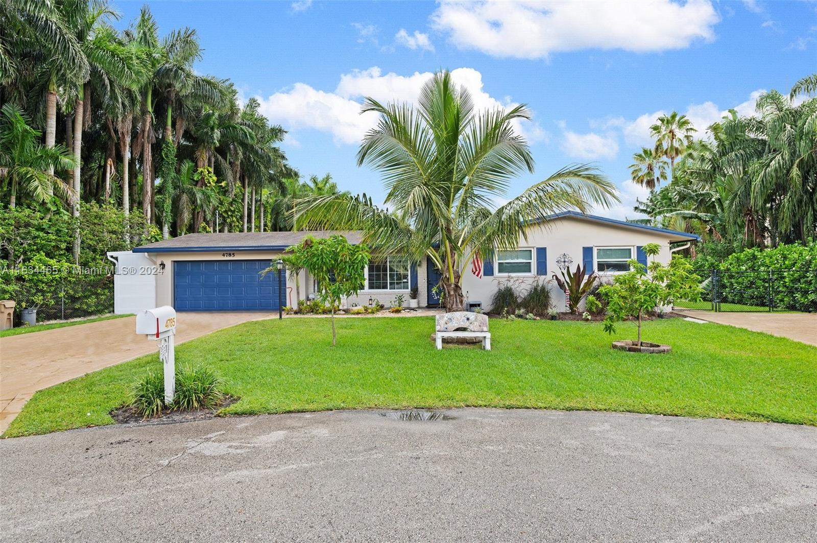 4785 SW 72nd Avenue Davie FL 33314