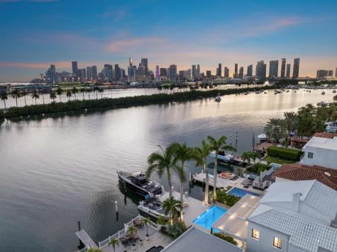 222 S Coconut Lane Miami Beach FL 33139