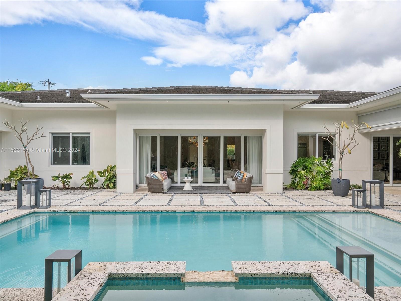 6900 SW 90th Street Pinecrest FL 33156