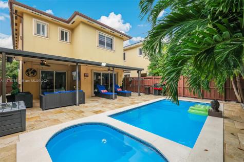 239 SE 31st Terrace Homestead FL 33033