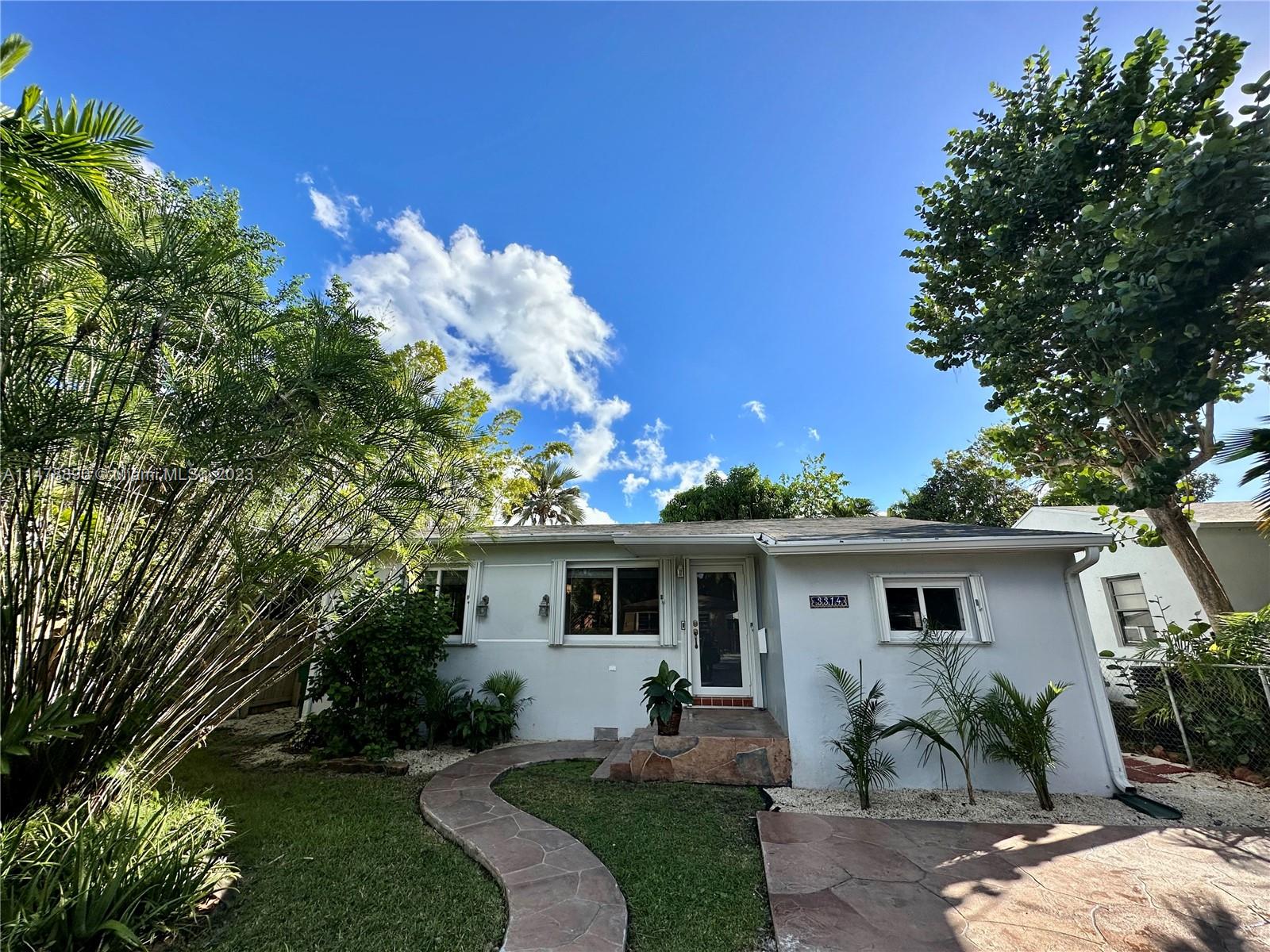 3314 Oak Avenue Miami FL 33133