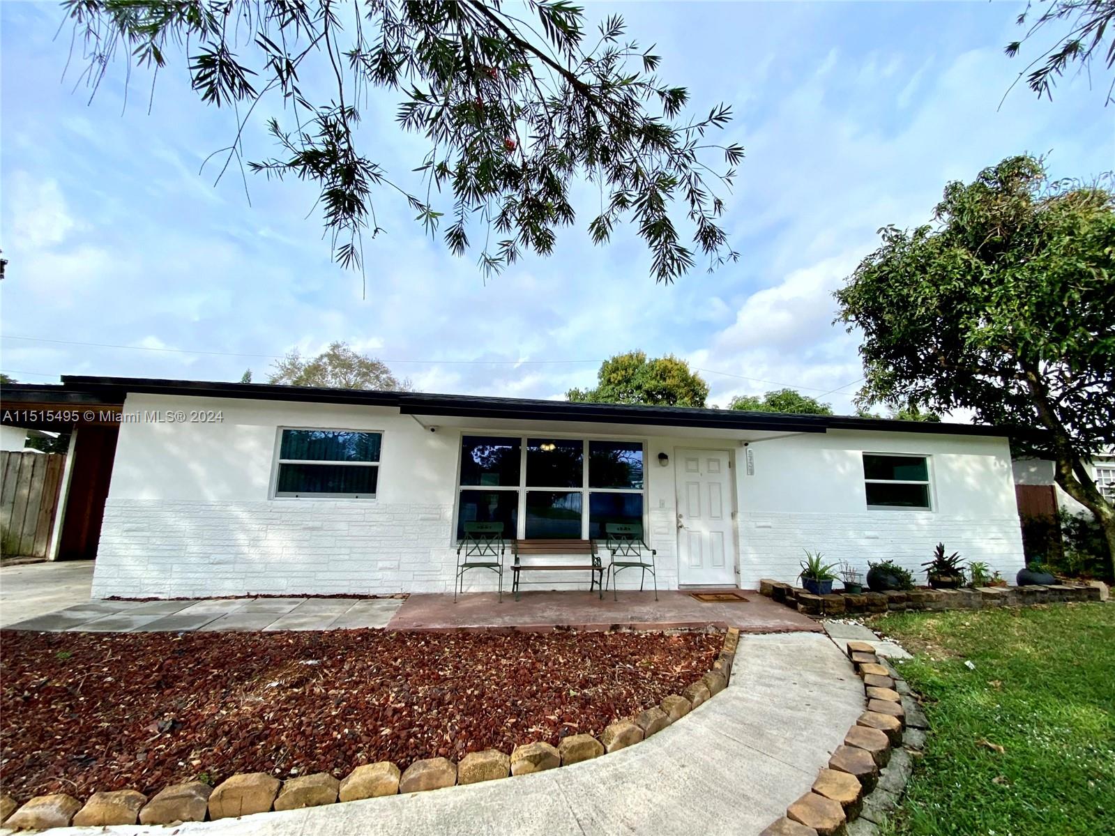 5731 SW 53rd Terrace Davie FL 33314