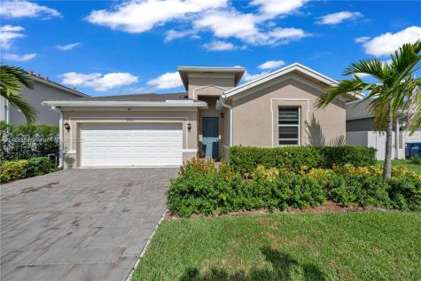 27002 SW 132nd Court Road Homestead FL 33032