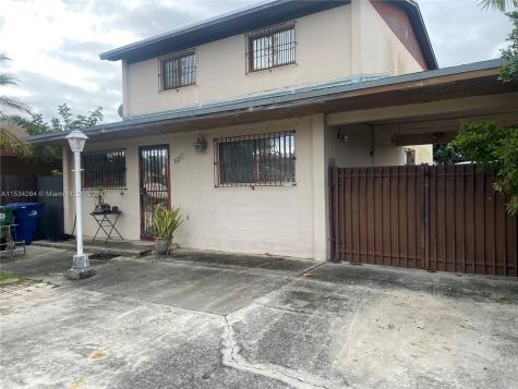 19247 NW 53rd Circle Place Miami Gardens FL 33055