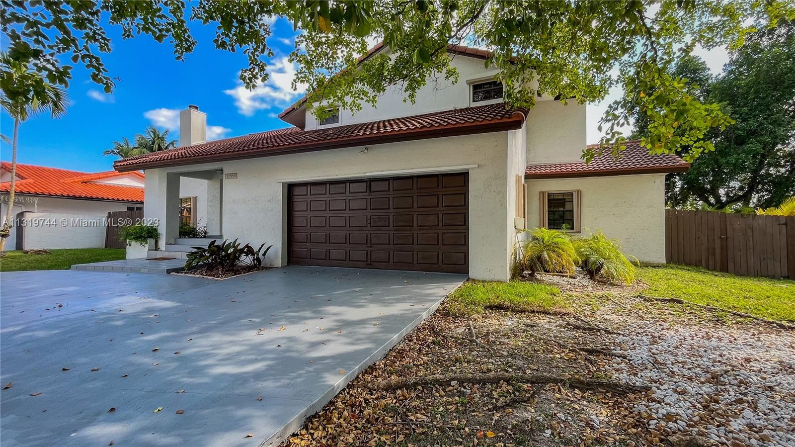 11990 SW 92nd Street Miami FL 33186