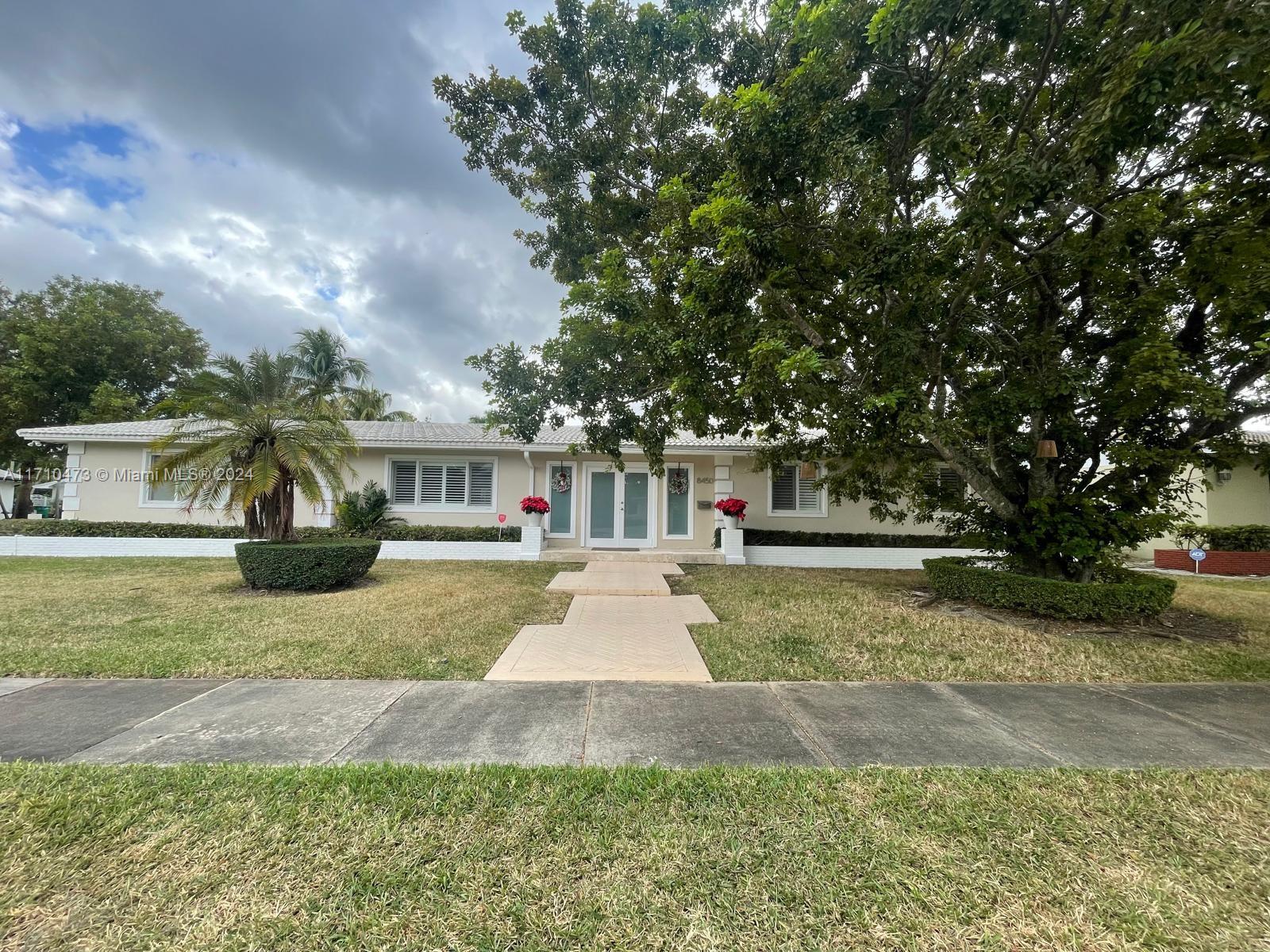 8450 SW 85th Street Miami FL 33143