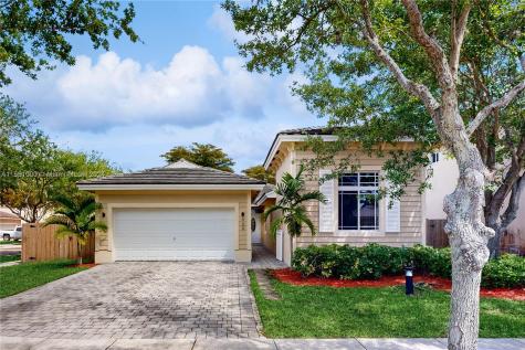 609 SE 30th Terrace Homestead FL 33033