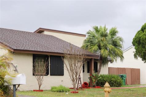 20640 SW 124th Court Miami FL 33177