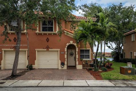 3102 SW 152nd Place Miami FL 33185