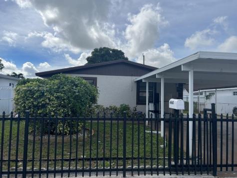 4460 NW 170th Street Miami Gardens FL 33055