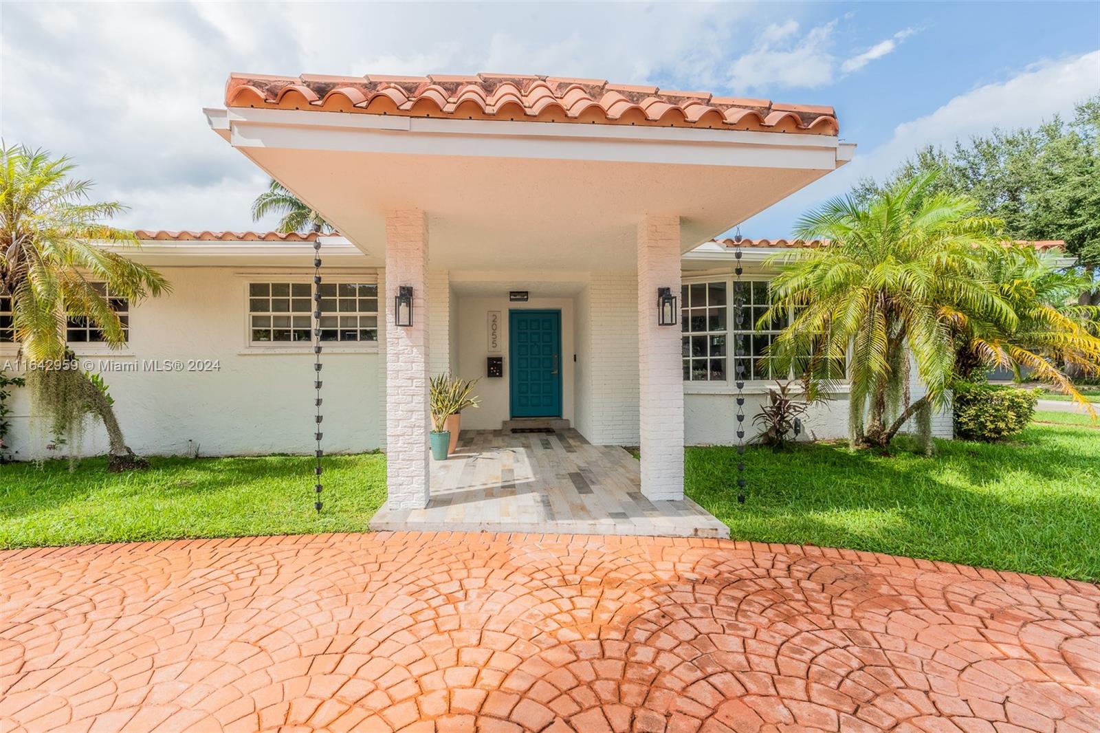 2055 NE 201st Terrace Miami FL 33179