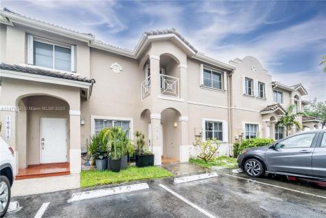 16614 NW 71st Avenue Miami Lakes FL 33014