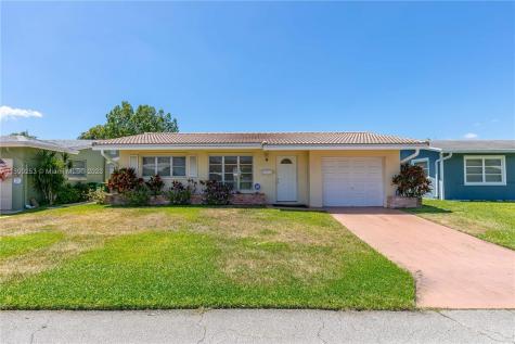 4612 NW 47th Court Tamarac FL 33319