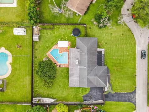18624 SW 294th Terrace Homestead FL 33030