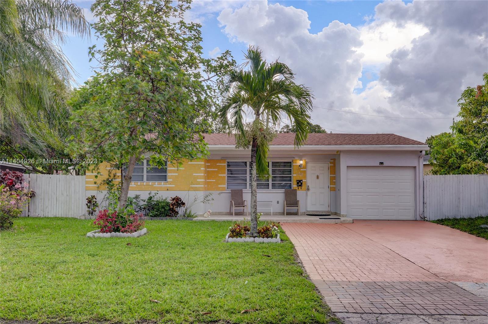 6768 SW 27th Court Miramar FL 33023