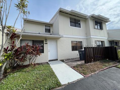 16311 Country Lake Circle Delray Beach FL 33484