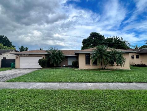 19141 NW 19th Avenue Miami Gardens FL 33056